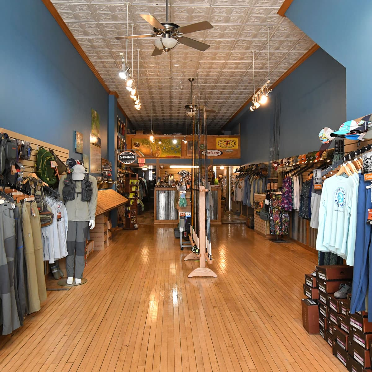 12 Do's and Don'ts for Shopping in a Fly Shop